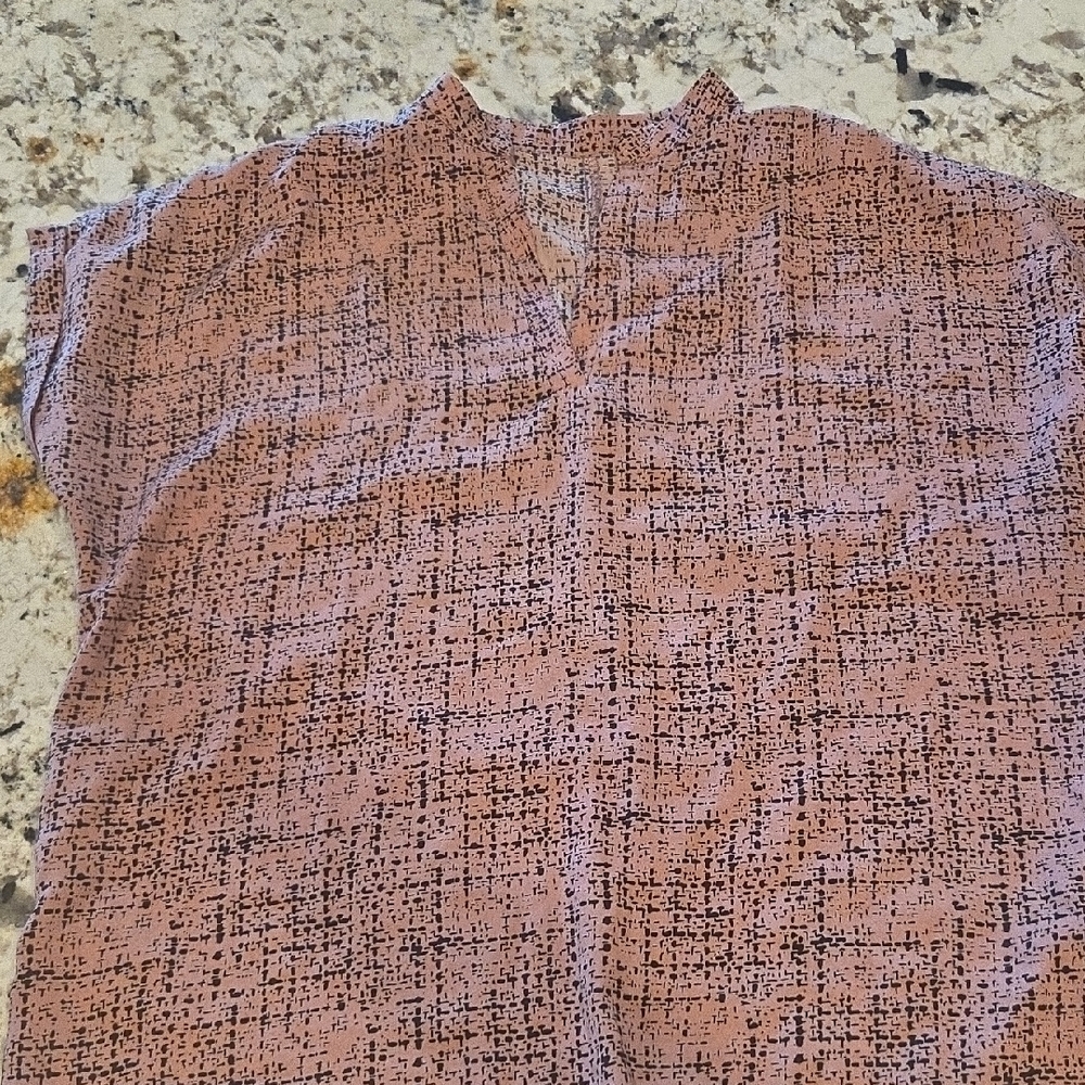 SHEIN Dusty Mauve Short-Sleeve Top with Black Speckle